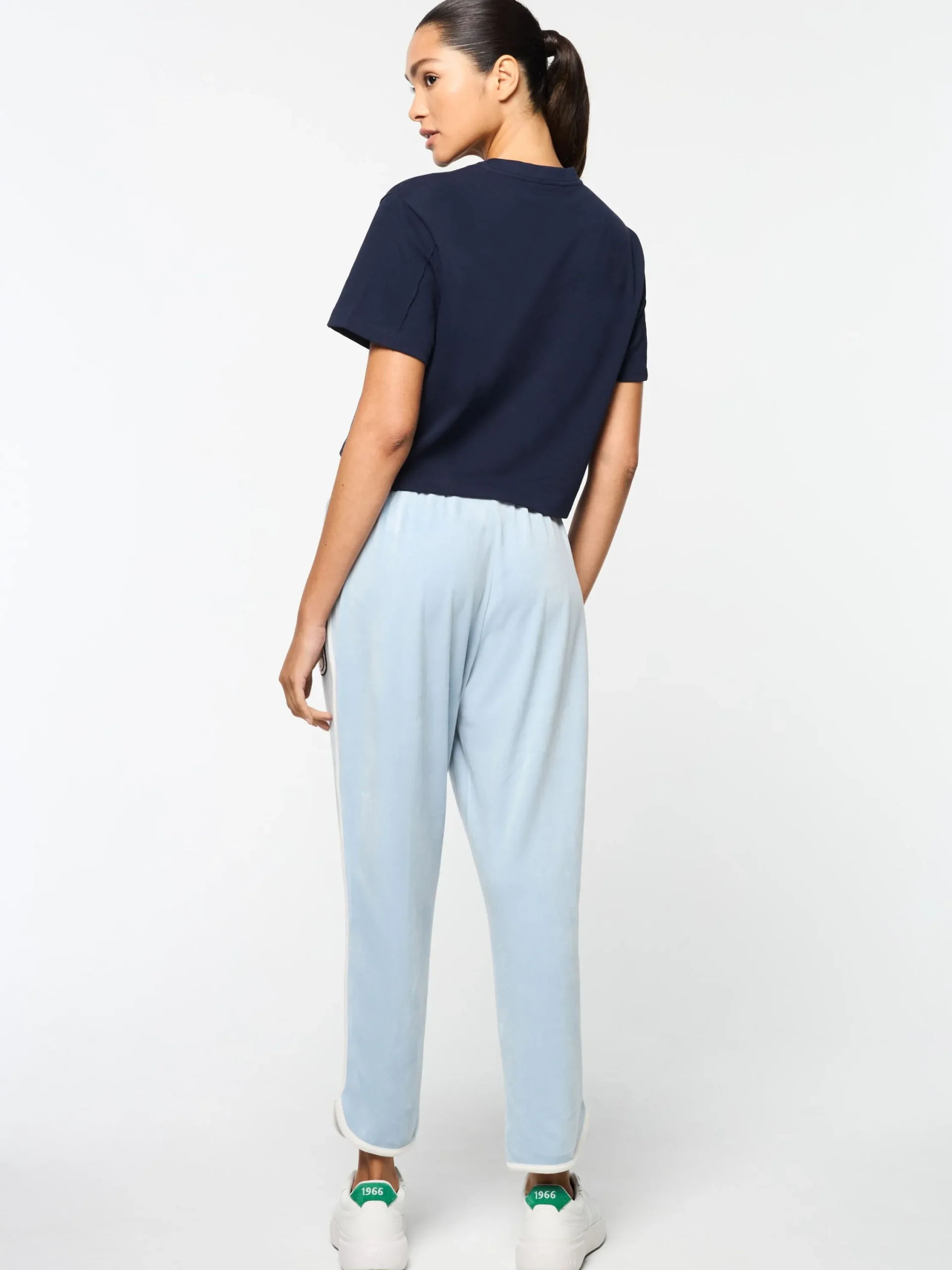 Cheap Amore Crop T-Shirt- Women Tops And Sports Bras
