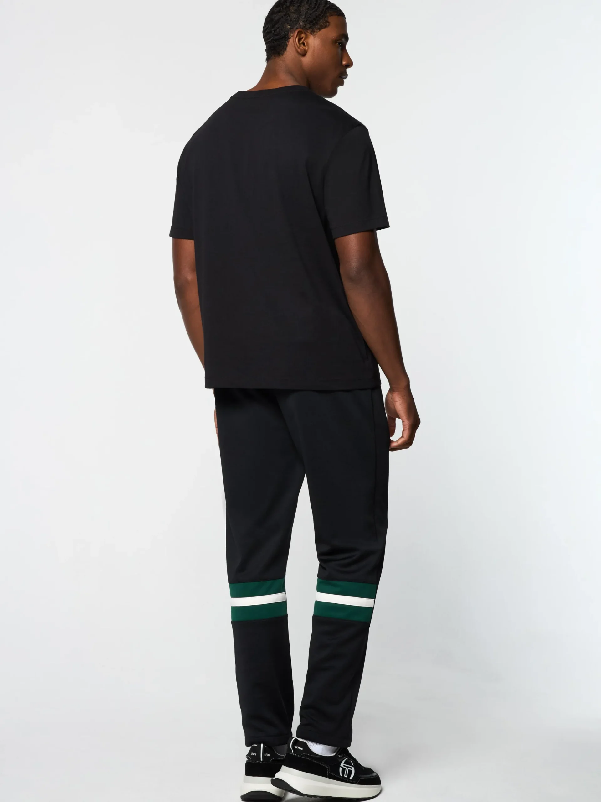 Shop Amore T-Shirt- T-Shirts|The Essentials