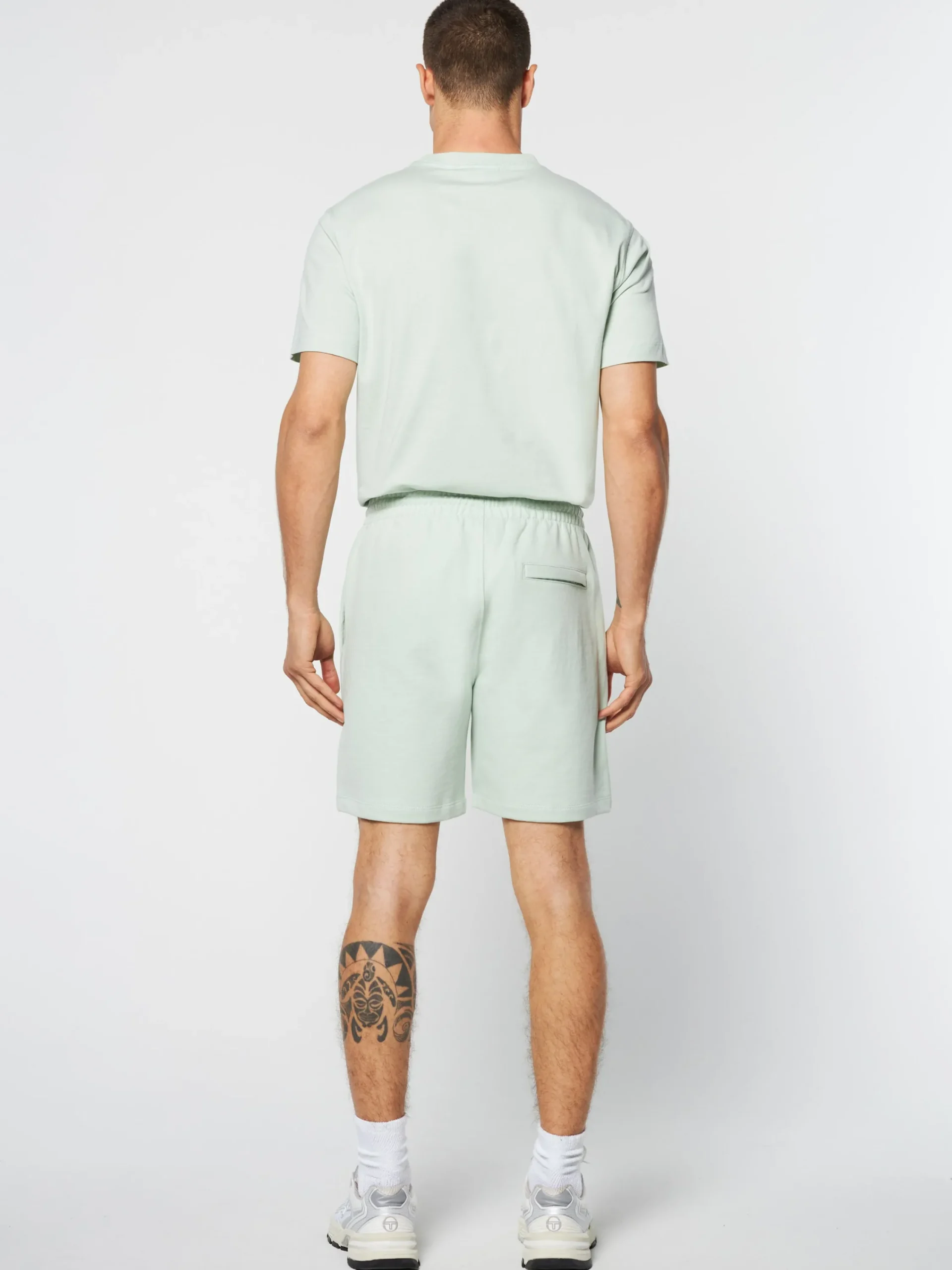 Online Gradiennte Shorts- Shorts And Swim|The Essentials