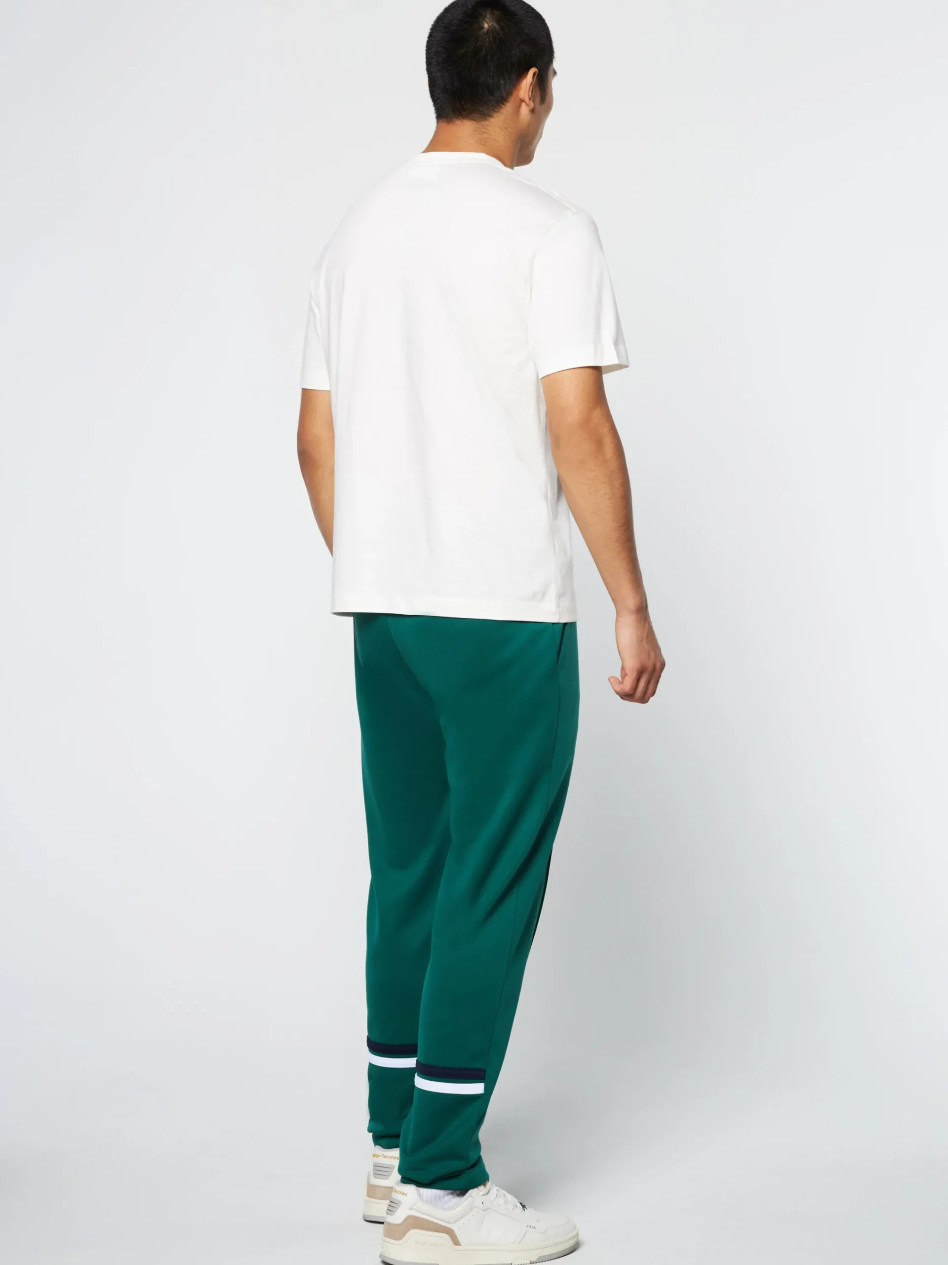 New Monda T-Shirt- T-Shirts|The Essentials