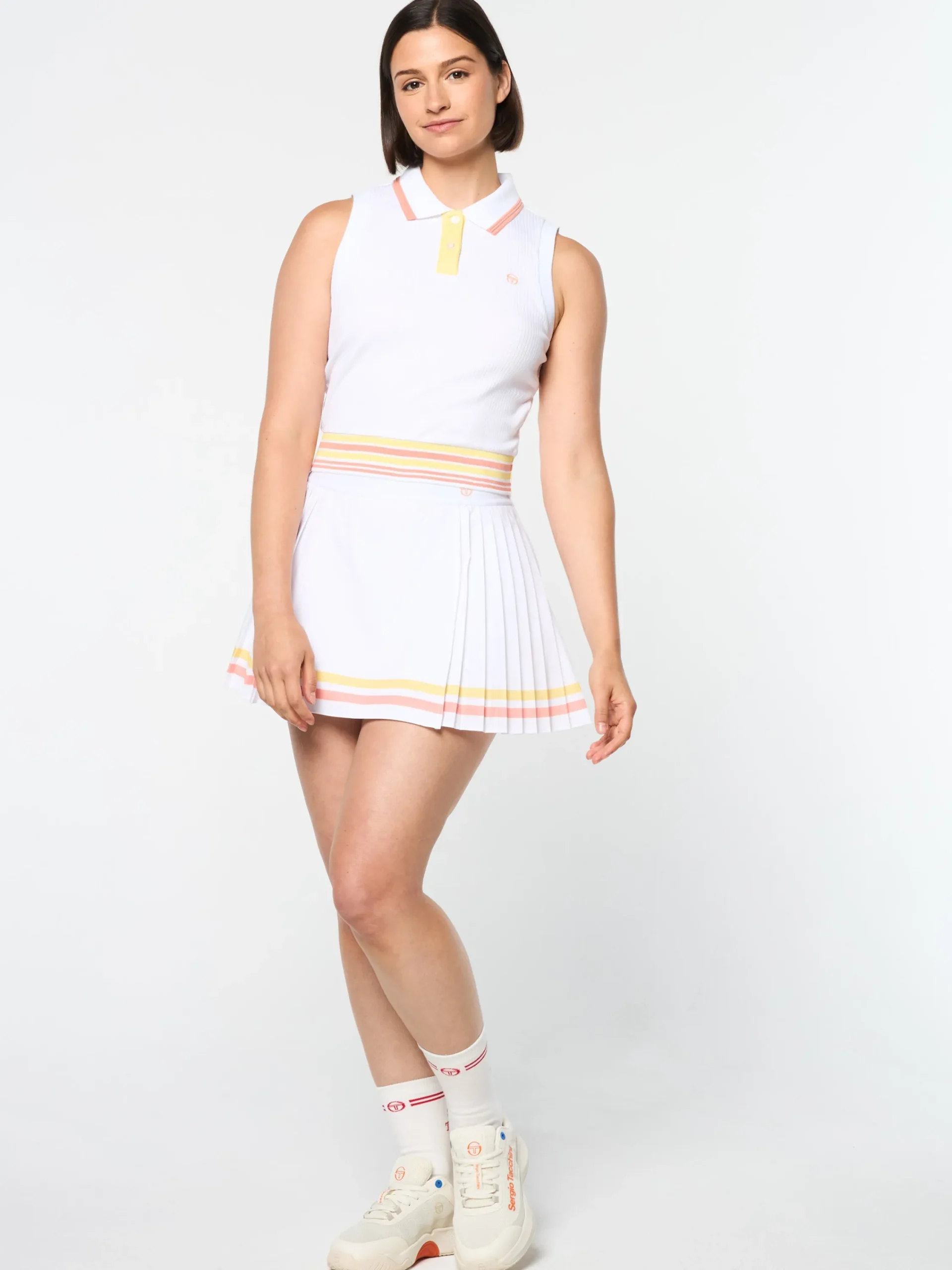 Hot Noale Cropped Tennis Polo- Women Tops And Sports Bras|For The Court