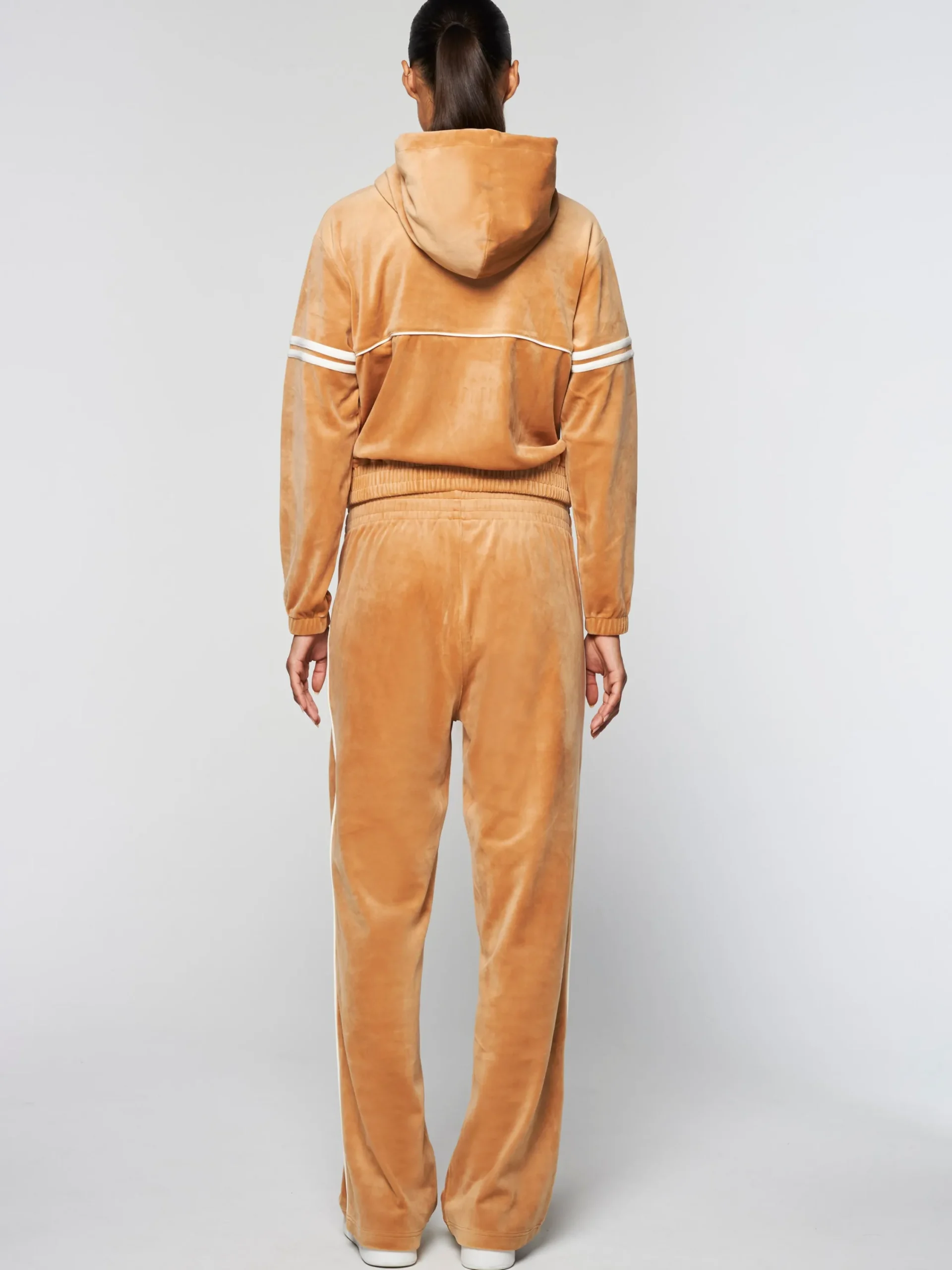 Hot Women's Scopeto Hoodie- Velour