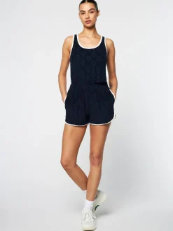 Shop Zona Short- Women For The Court